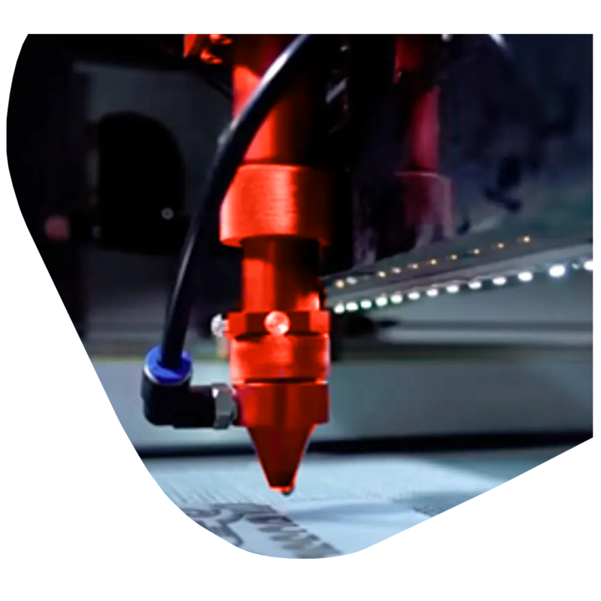 programmers-cooperating-at-information-technology